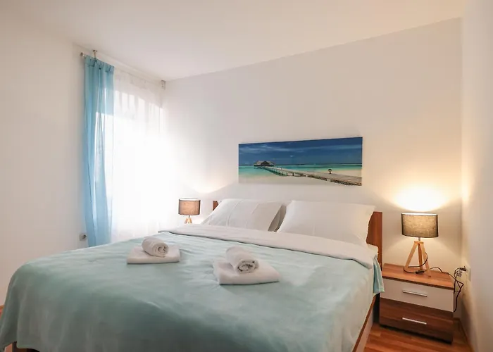 Viva - 2 Bedroom In Centar 公寓