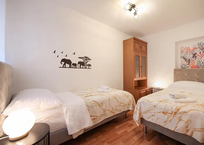 Viva - 2 Bedroom In Centar *